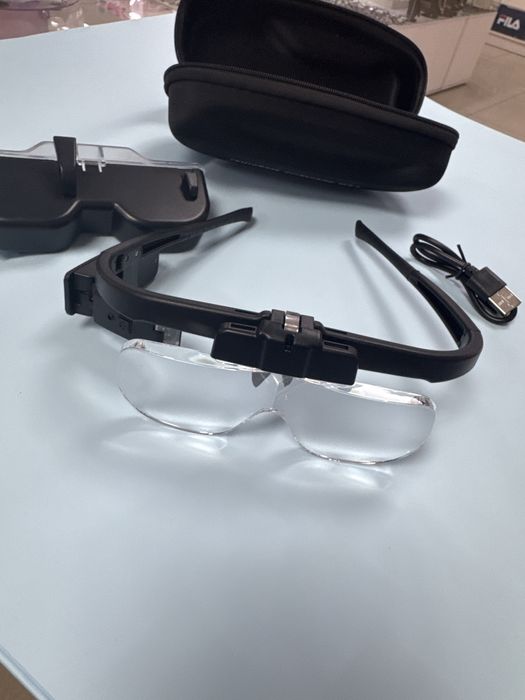 Продам очки-лупу