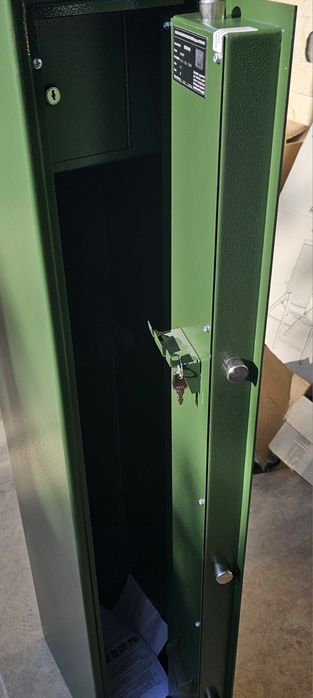 Seif omologat 3-4 arme