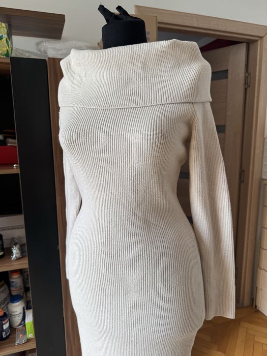 Rochie tricot Reserved M