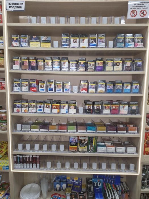 Стелаж за цигари