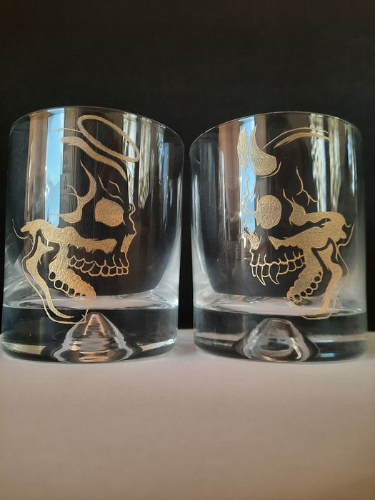 Ръчно гравирани чаши за влюбени двойки