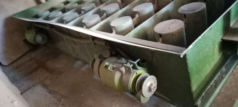 Пескоблочный, шлакоблочный аппарат