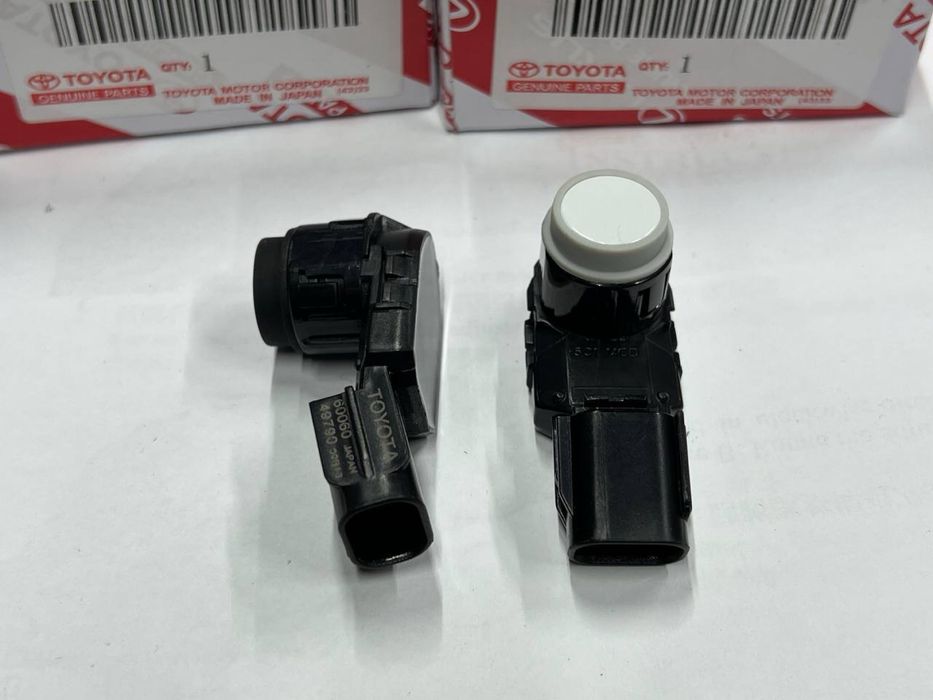 Камри 70 / 570 рав4  Парктронники