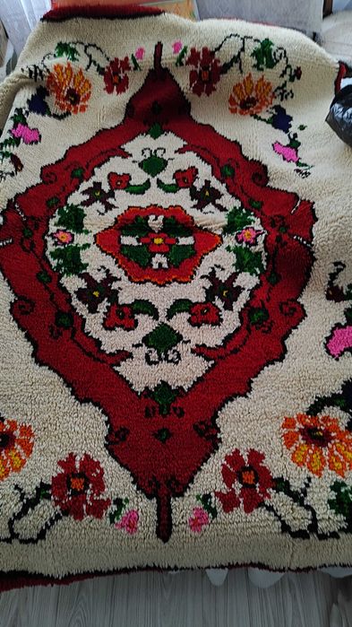 Нови Троянски китеници