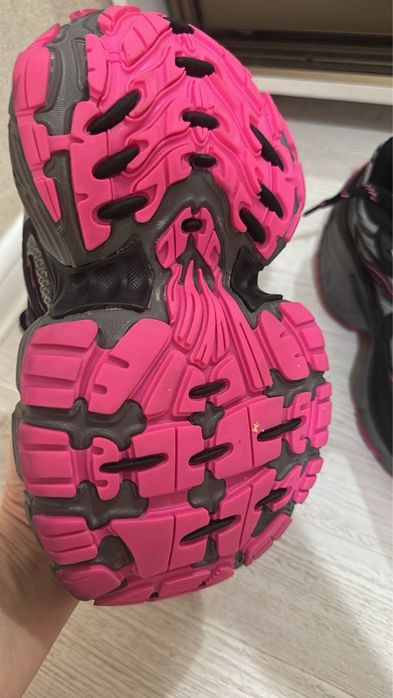 BALENCIAGA кроссовки люксовая пародия