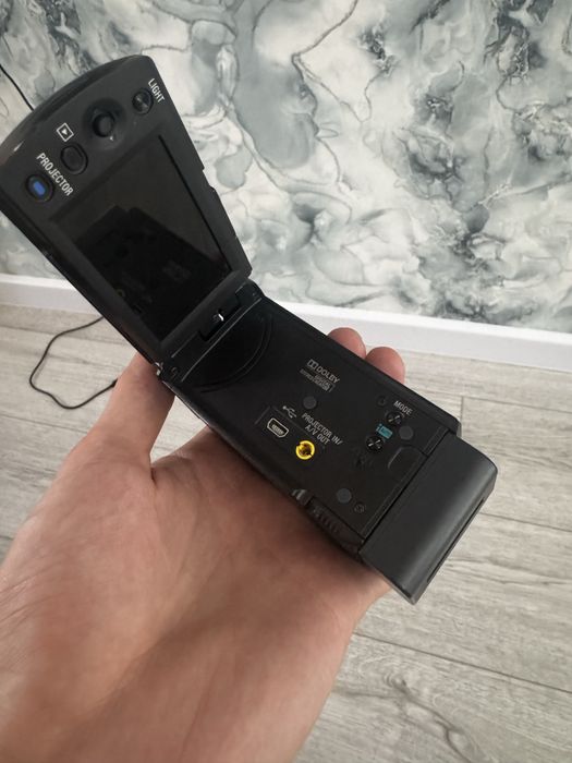 Sony handycam dcr-pj5e