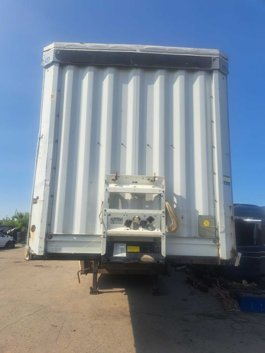 Продам прицеп Krone 2015 год выпуска