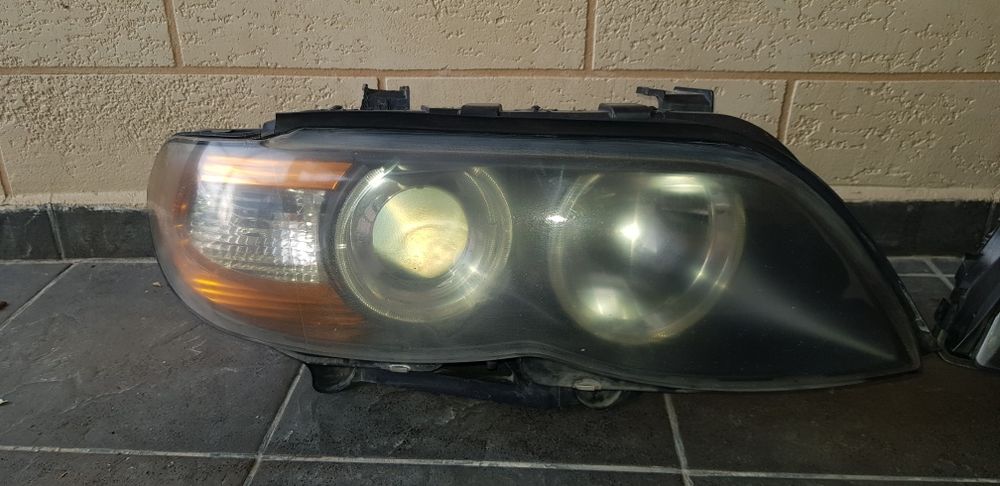 Фары на BMW X5 e53 рестайлинг