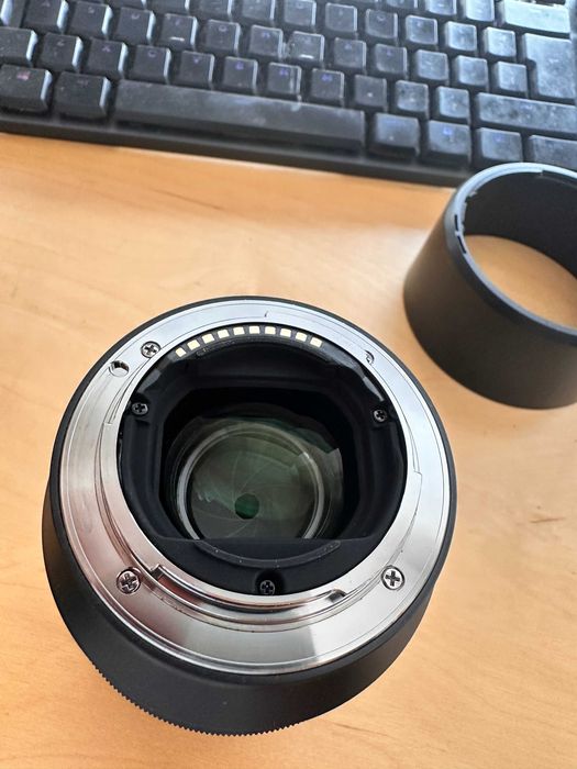 Sony FE 85mm F1.8 (SEL85F18