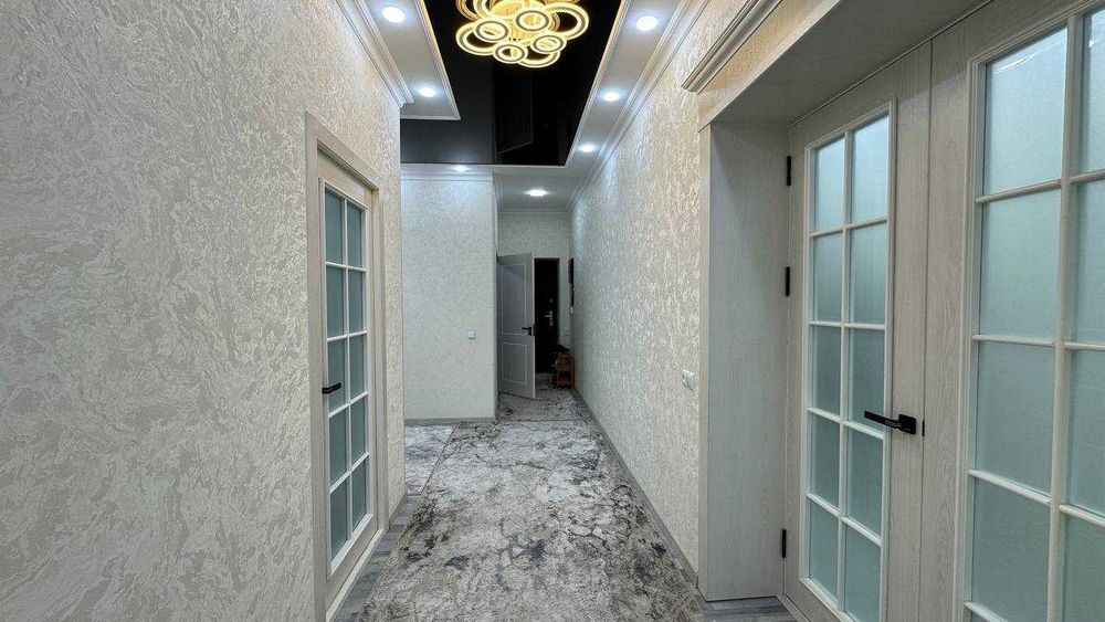 Фрунзиский KIUF 2 қаватда 5 хонали квартира сотилади. ID: 1519