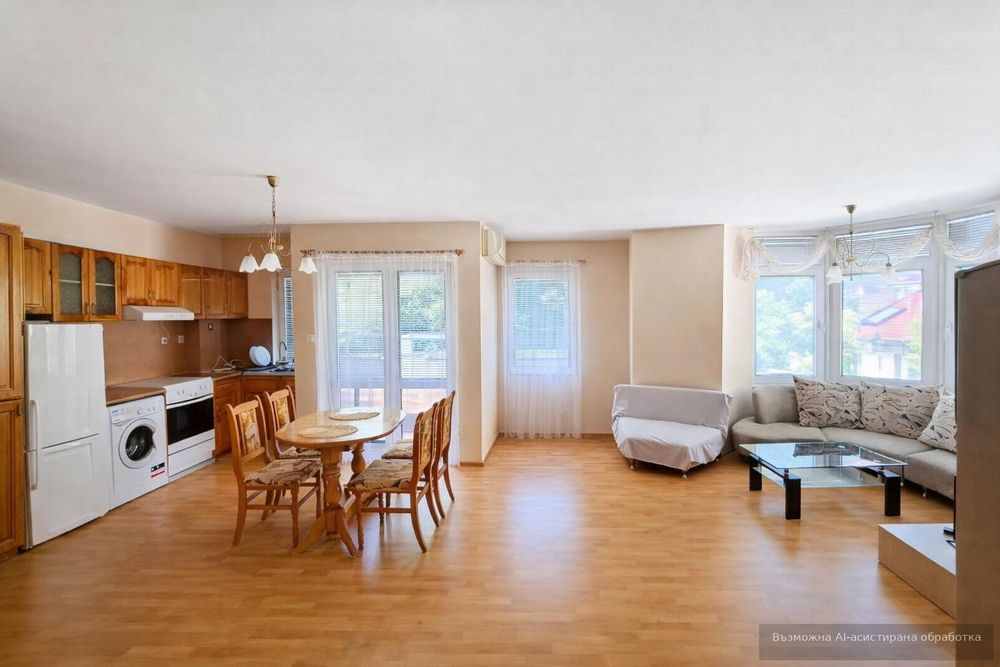 Двустаен апартамент в жк. Христо Смирненски