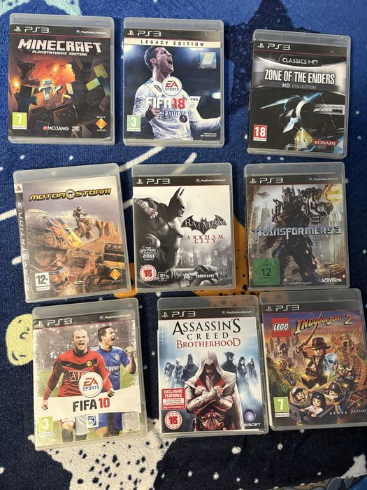 Vand PS3+ 9 jocuri in stare buna de functionare
