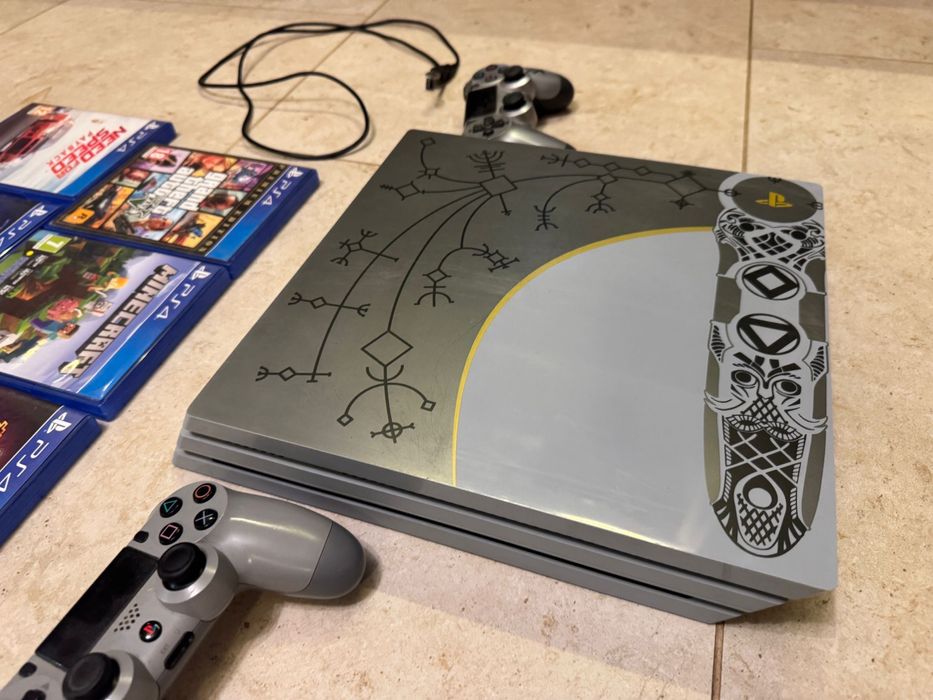 Vand playstation PS 4 pro