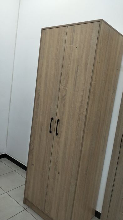 Офисные мебели шкаф,стол,стилаж ,диван