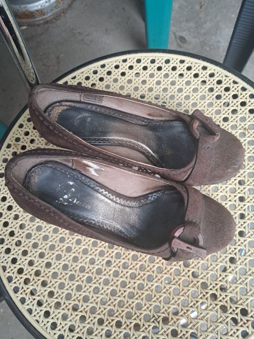 Pantofi piele întoarsă