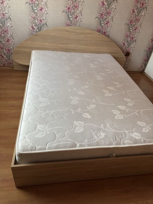 Спалня 140/200 + матрак