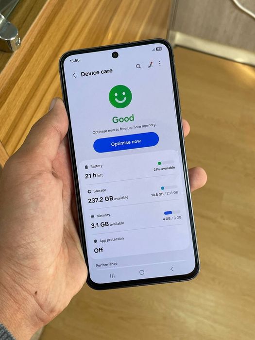 Samsung Samsung s24 Fe 8/256gb holati 9/10