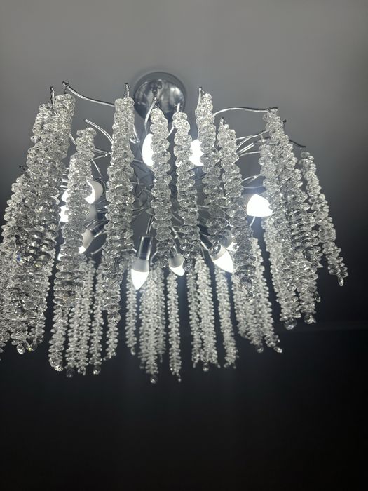 Люстра новая ………,