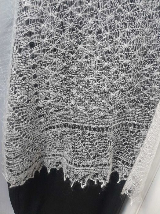 Пуховой платок паутинка