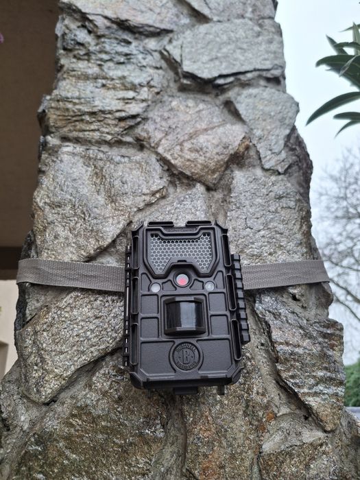 Cameră de vânătoare Bushnell Trophy Cam Brown