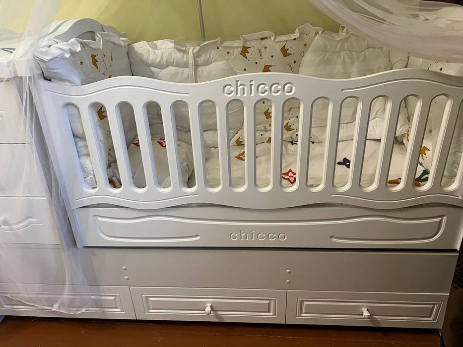 Кровать детская.