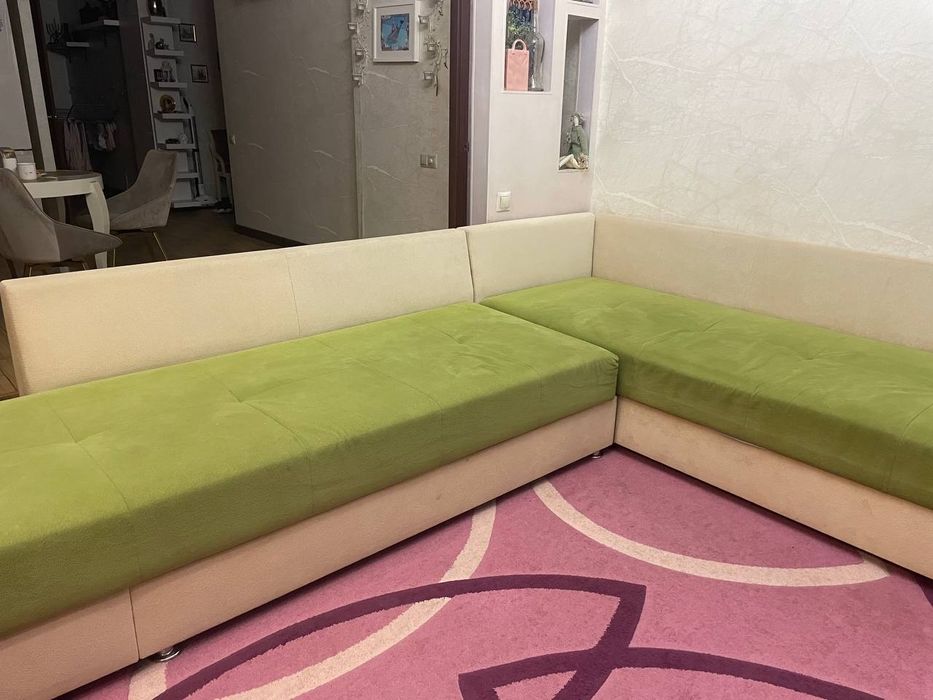 Диван угловой, раскладывается