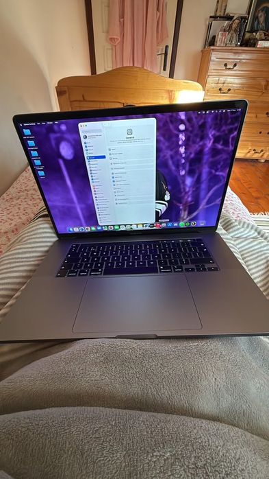 Macbook Pro 2019 16 inch