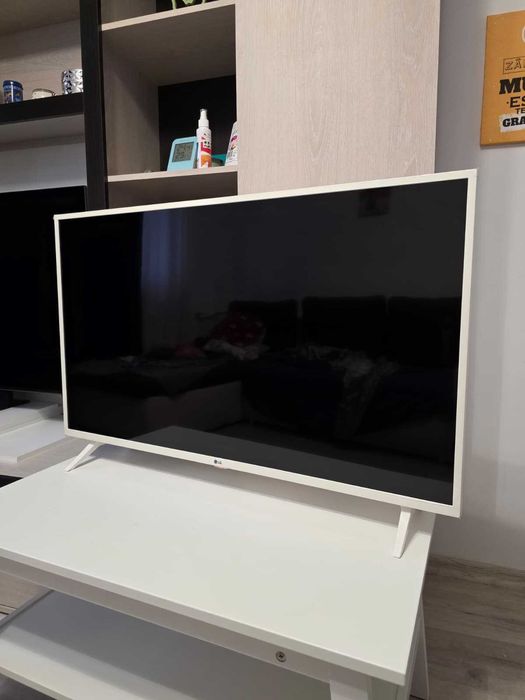 Televizor Smart LG 43UQ76903LE, 4K, 108 cm, ALB, Impecabil (Folie)