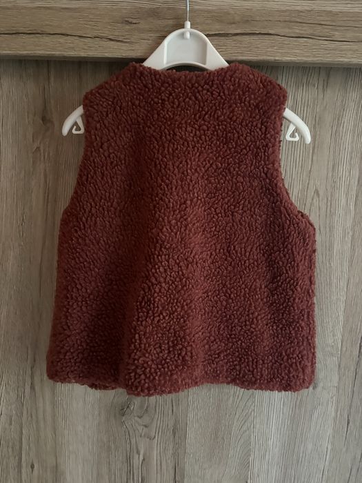 Подарявам елече за момиченце размер 104