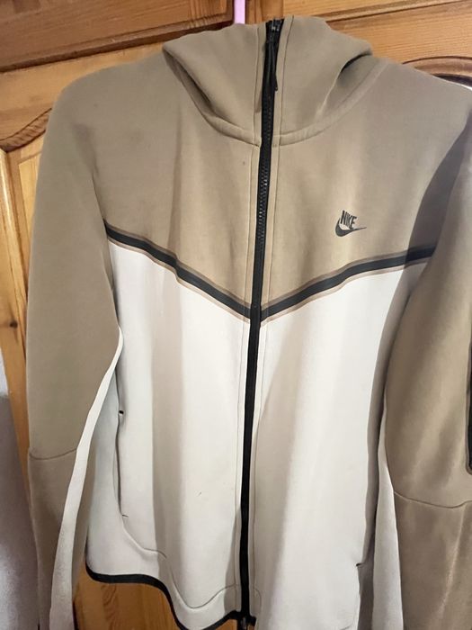 Оригинален nike tech