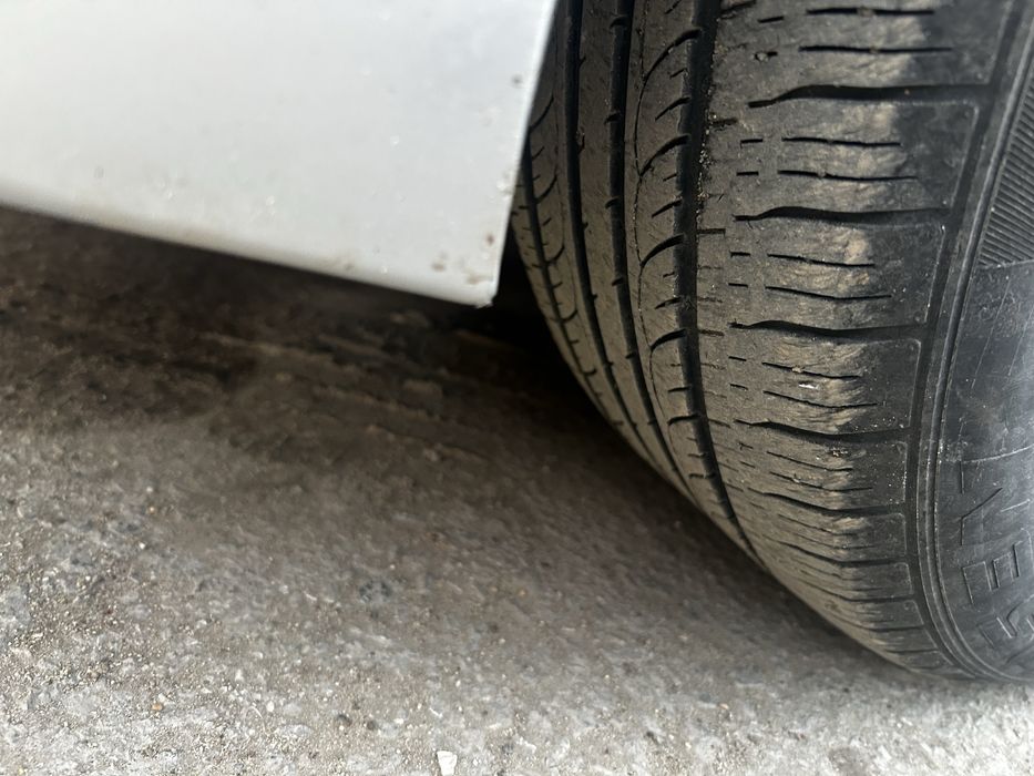 Продам шиный хорошем состоянии