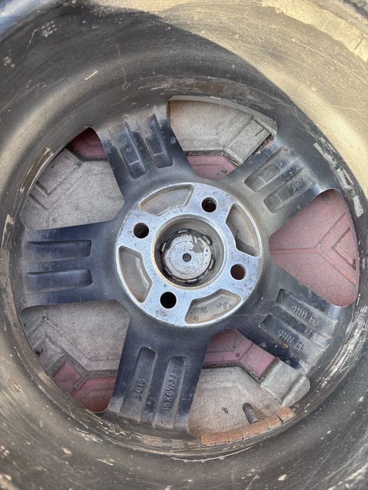 Диски с зимней резиной 185/60 R15