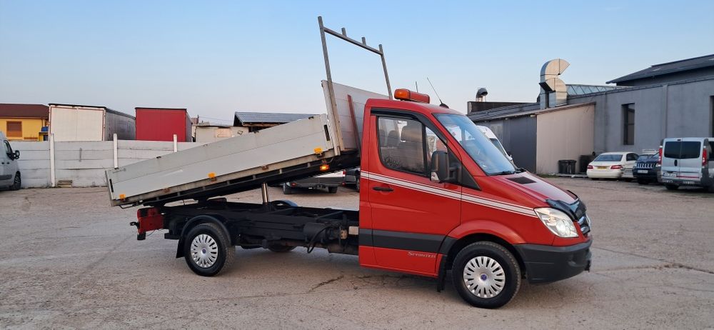 Mercedes Sprinter 318 319 BASCULABIL motor 3.0 V6 180 cp AUTOMATĂ 11.2009 preț 9999 euro