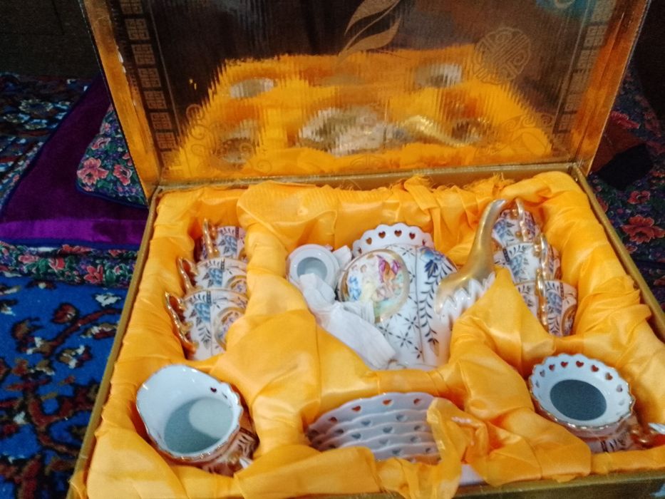 Оригинальный Мадонна набор посуды