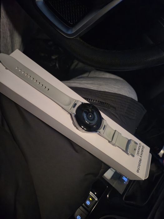 Продам часы Galaxy Watch6 classic