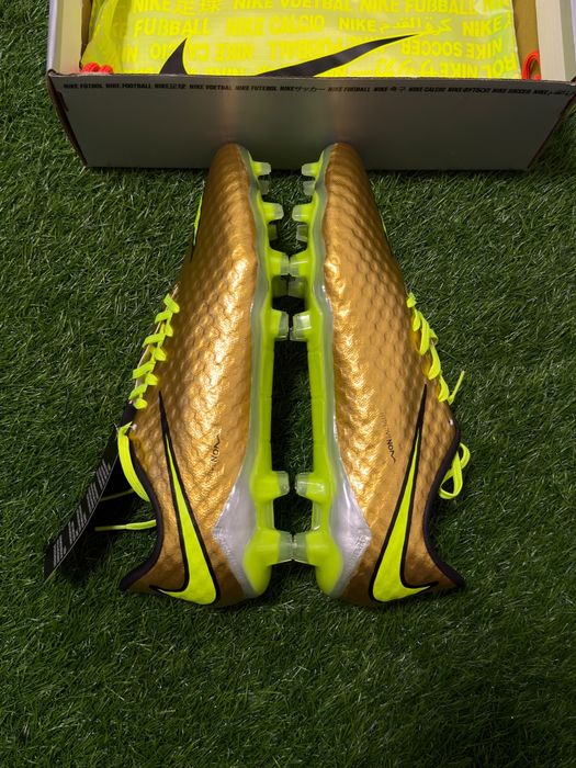 Ghete de fotbal Nike