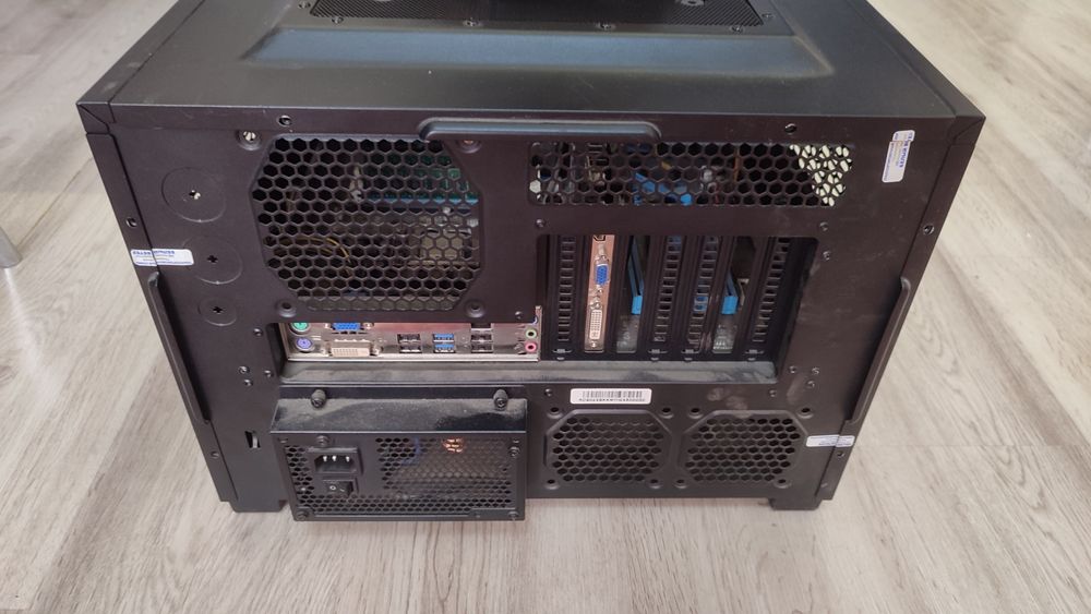 HAF XB ATX серверный кейс + начинка