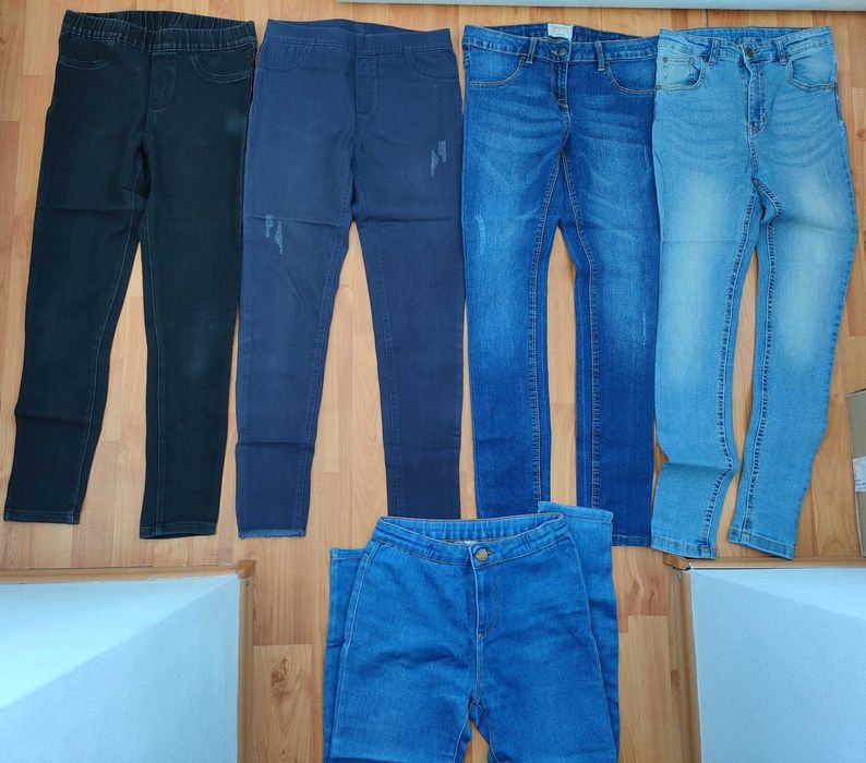 Blugi fete (12 - 18 ani/mărime XS-S)