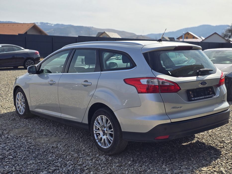 FORD Focus 2012 — imagine 15