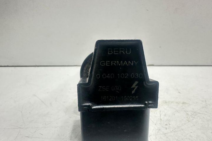 Bobina inductie 0040102030 Volkswagen VW Golf a 5-a generatie