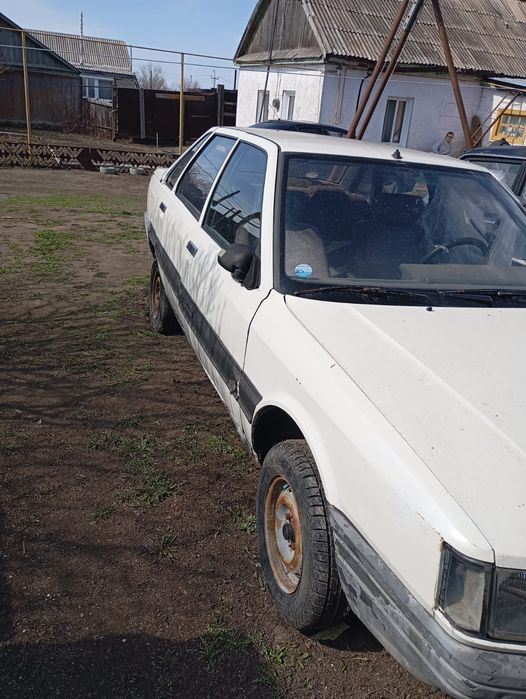 Продам машину Renault 21