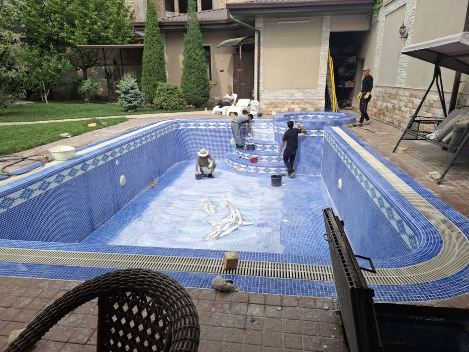 Ремонт бассейнов Реставрация майолика  . Химчистка мойка фуга