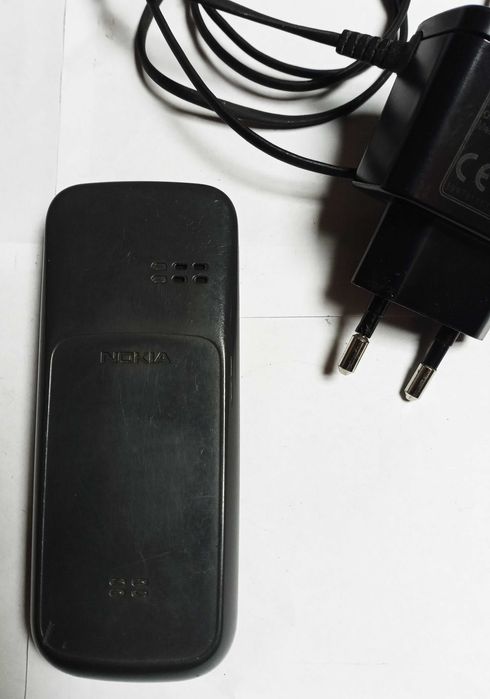 NOKIA 100 RH130 + зарядно