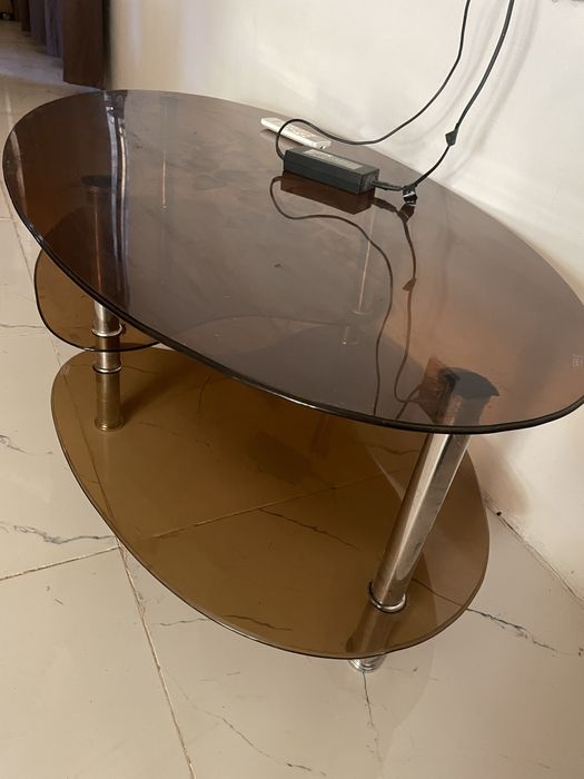 Продам стол стеклянный журнальный