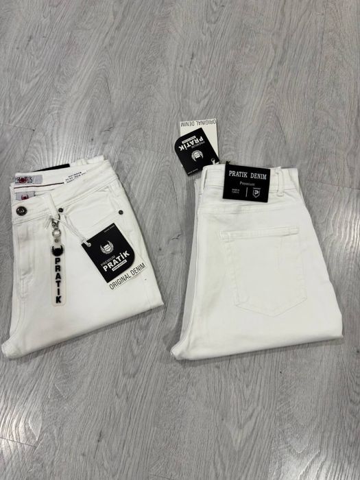 Белые джинсы на весну