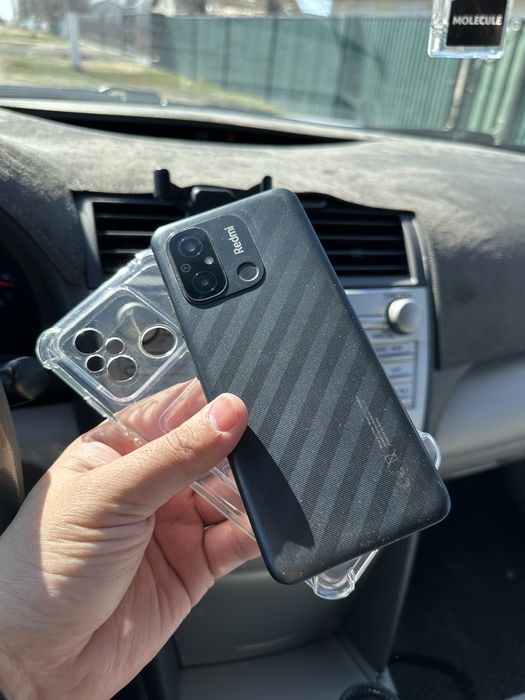 Redmi 12c 128г памяти в идеальном состоянии