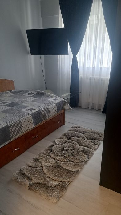 Vand apartament 2 camere