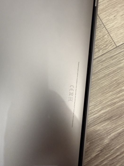 Продам MacBook Pro 15 2018 г.