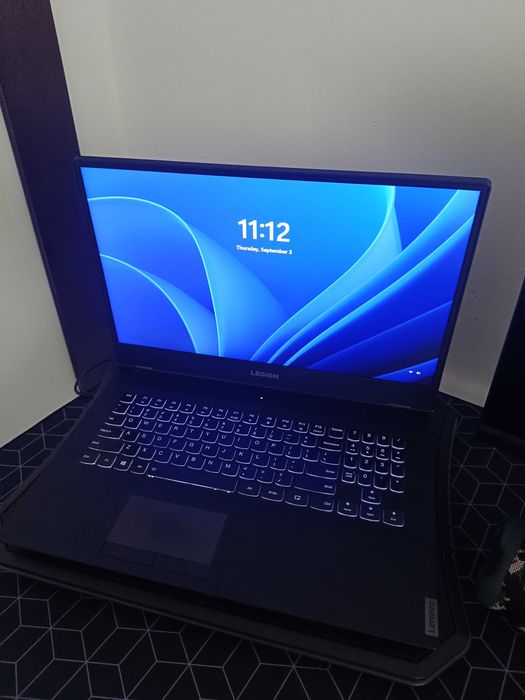 Laptop Lenovo Legion 17inch - full box + Casti sennheiser hd450se cadou