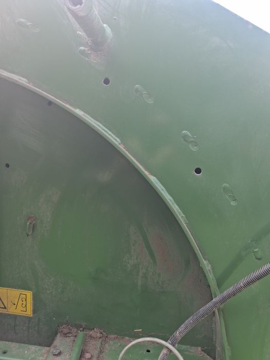 Vand presa de balotat rotunda Krone KR 130 Legare rapidă 2 ațe 
 Legare plasă + ață